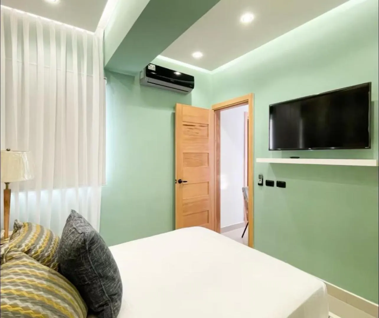 Cuevas Lujoso Apartamento, Turistico Boca Chica