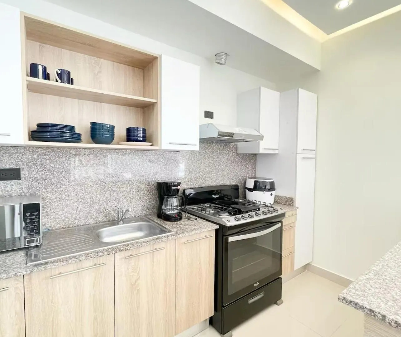 Cuevas Lujoso Apartamento, Turistico Boca Chica